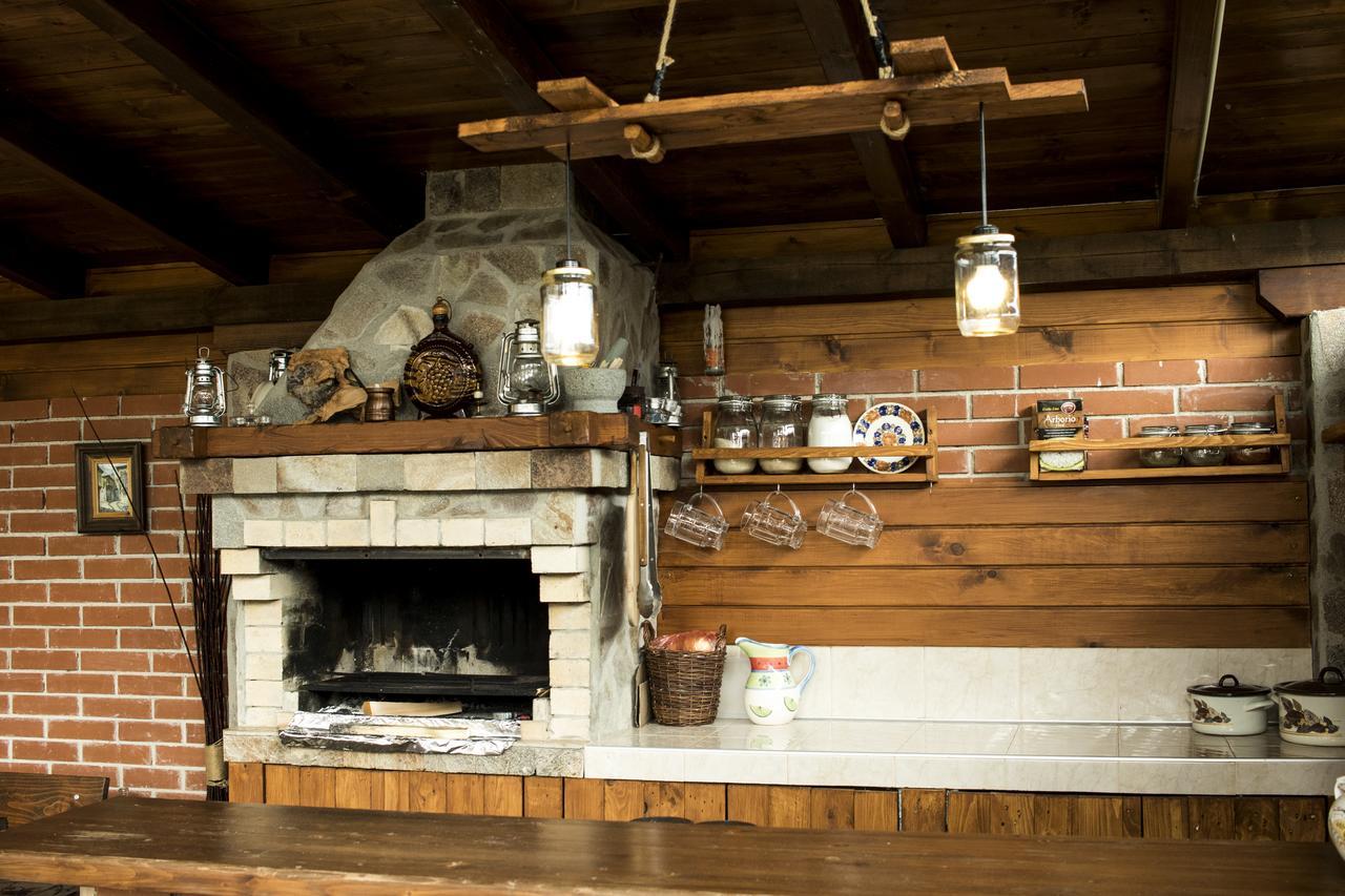 Boutique Hotel The White Pine Samokov Exterior foto