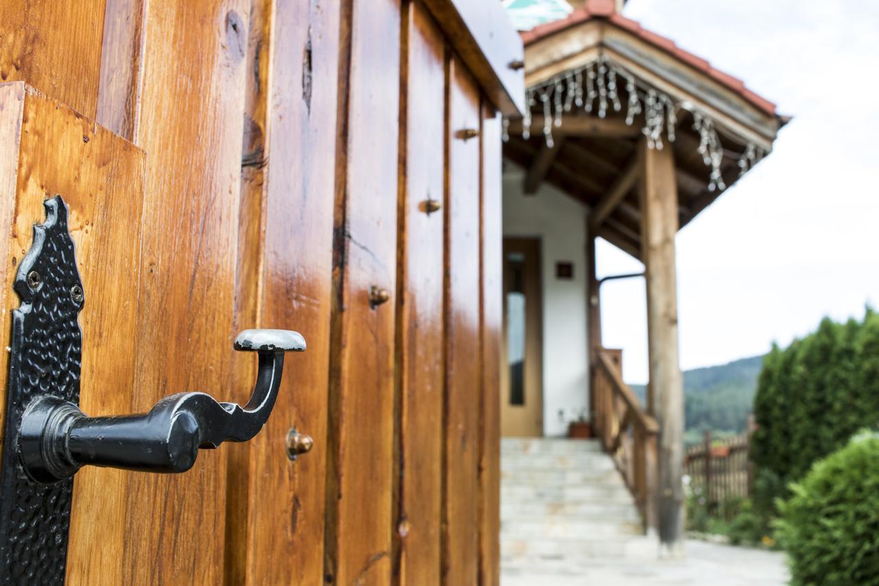 Boutique Hotel The White Pine Samokov Exterior foto